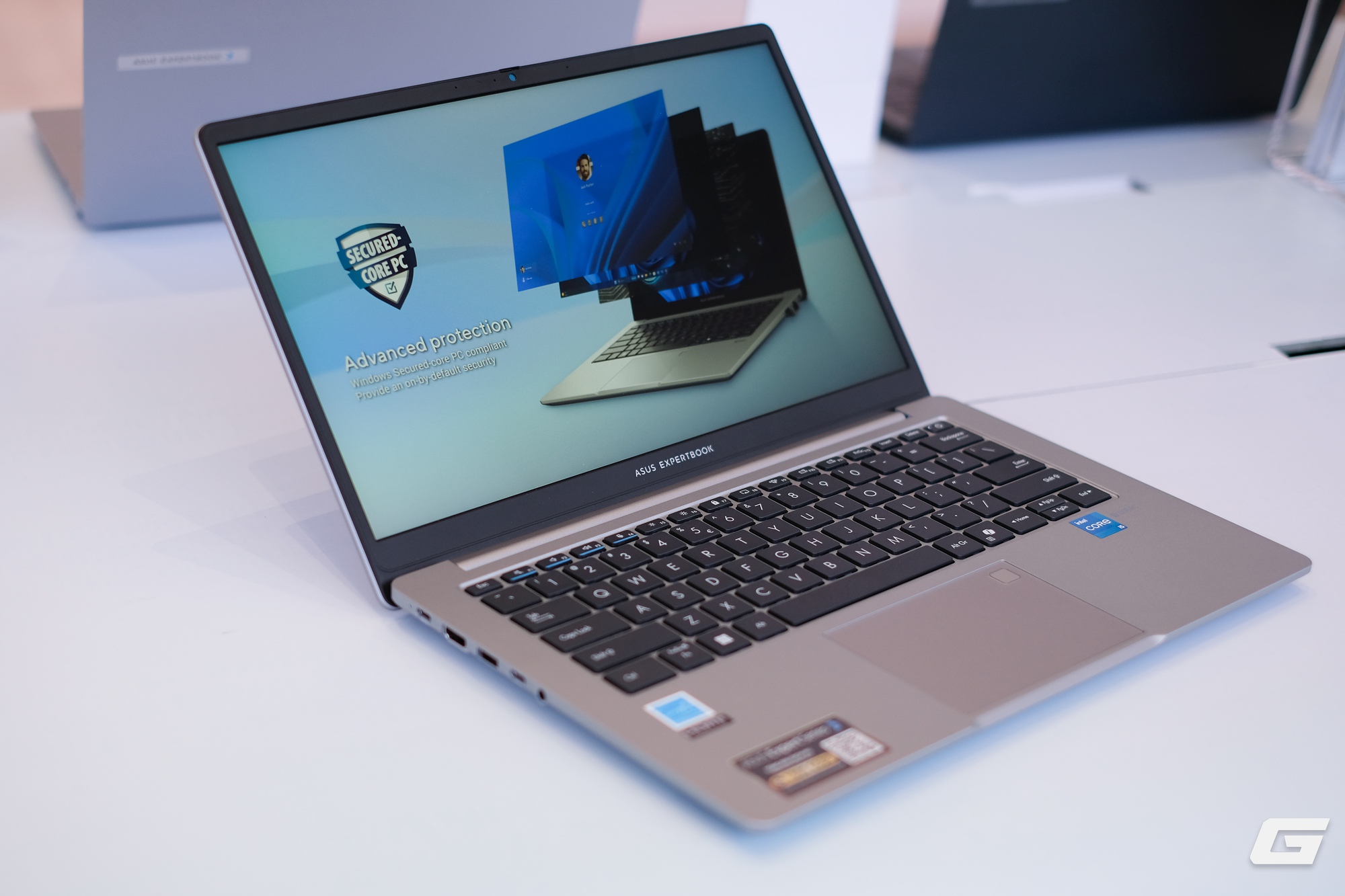 Dell, HP, Lenovo đi trước cả chục năm - Tại sao ASUS vẫn đặt cược sẽ dẫn đầu thị trường laptop doanh nghiệp tại Việt Nam?- Ảnh 15.