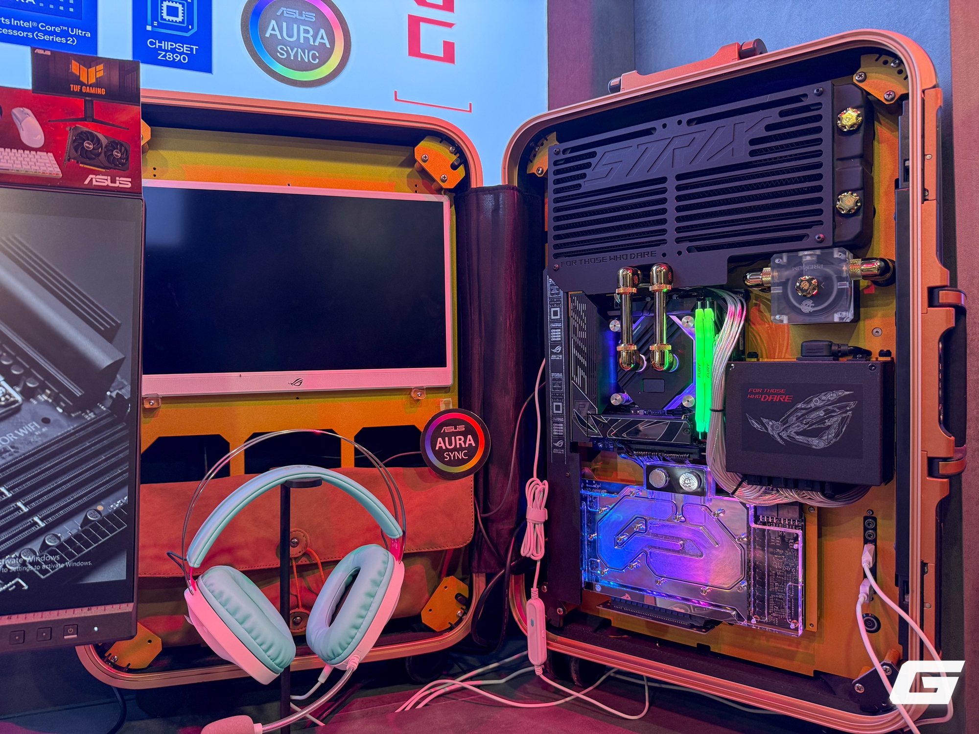 Cận cảnh ROG Store đầu tiên tại Việt Nam: Không gian cho game thủ và tham vọng của ASUS- Ảnh 9.