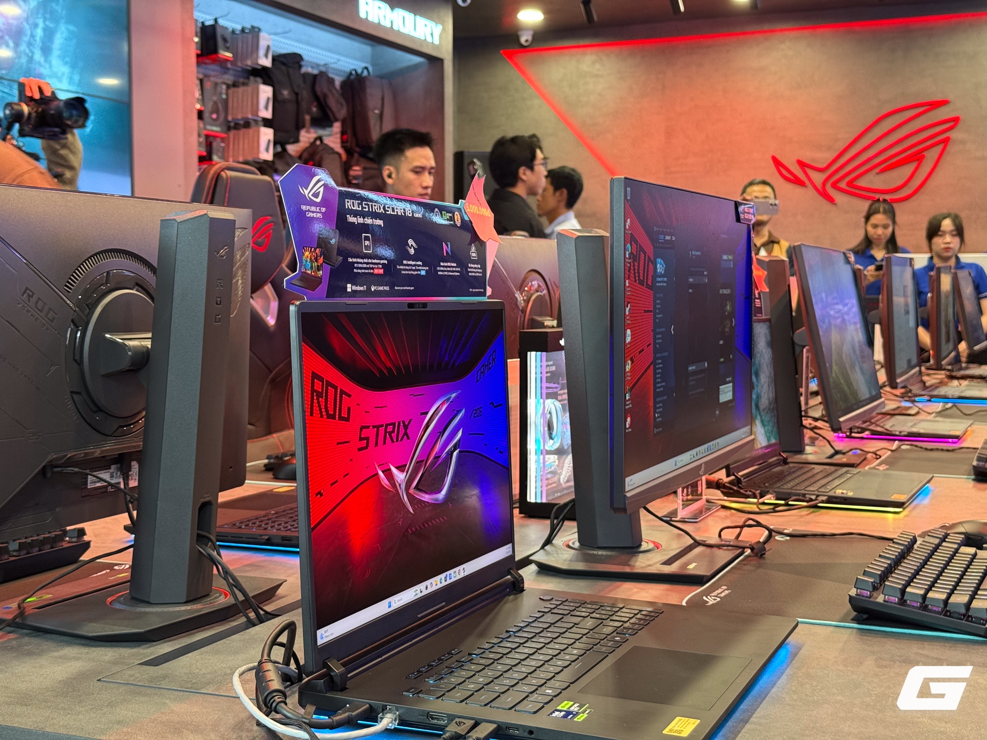 Cận cảnh ROG Store đầu tiên tại Việt Nam: Không gian cho game thủ và tham vọng của ASUS- Ảnh 6.