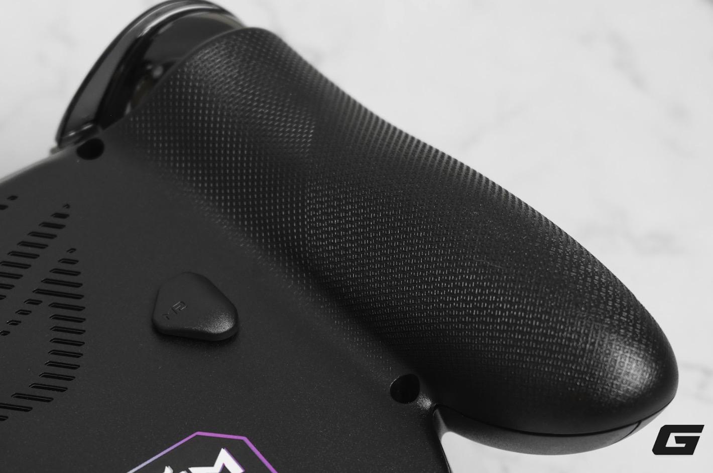 Cận cảnh Asus ROG Xbox Ally X: Sức mạnh Ryzen AI Z2 Extreme, giao diện Xbox UI và trải nghiệm “console di động”- Ảnh 10.