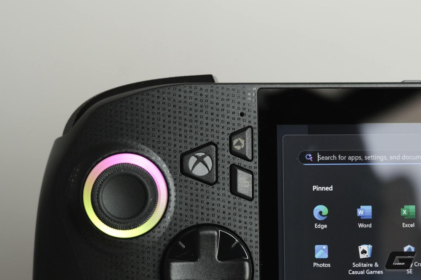 Cận cảnh Asus ROG Xbox Ally X: Sức mạnh Ryzen AI Z2 Extreme, giao diện Xbox UI và trải nghiệm “console di động”- Ảnh 11.