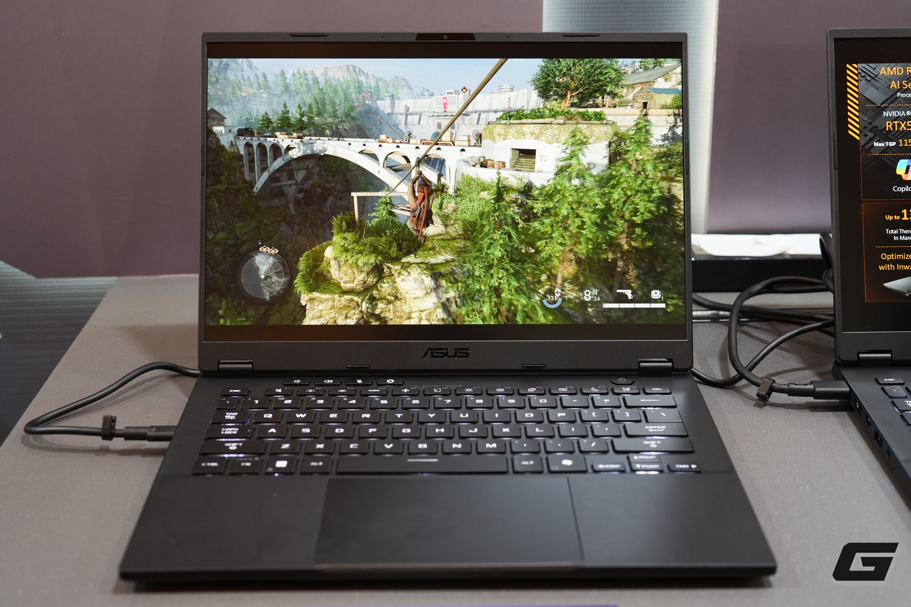 Máy tính gaming của ASUS nổi bật tại CES 2026: độ bền chuẩn quân đội, cấu hình chuẩn eSports - Ảnh 1.