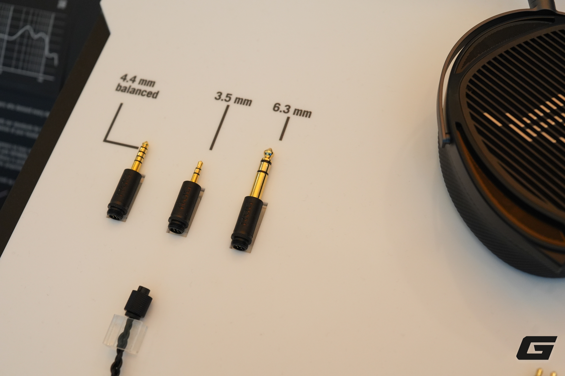 Trên tay bộ đôi tai nghe gaming ASUS ROG mới tại CES 2026: Từ open-ear không dây đến tai nghe từ phẳng cao cấp- Ảnh 9.